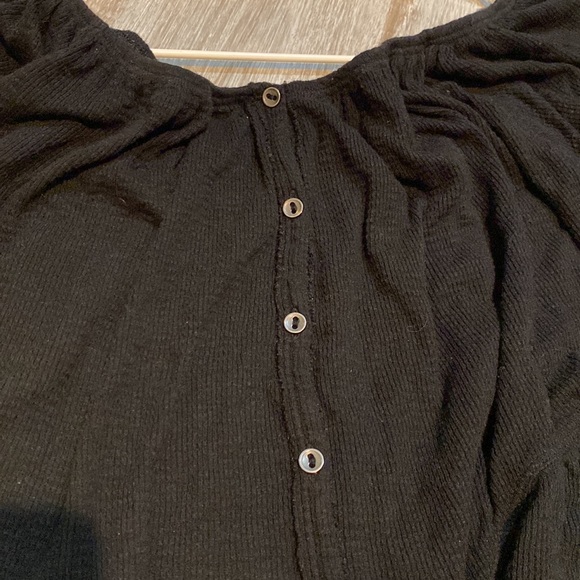 We the free | Mint Julep Tee, black off shoulder tops, size S❤︎ ✨ - Picture 3 of 5